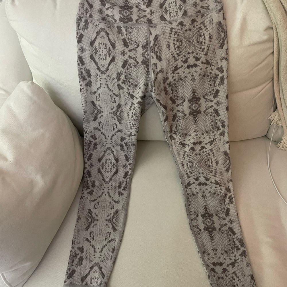 Varley Python Print 7/8 Legging, Size M. - image 1